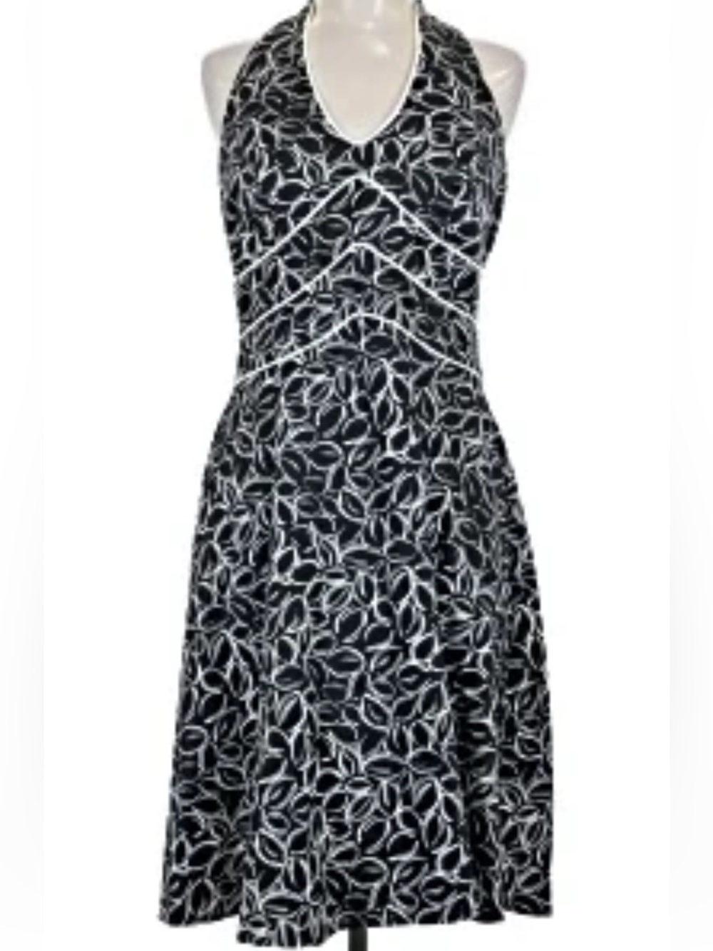 Dress Barn halter-style midi dress featuring a white leaf print Sz 12